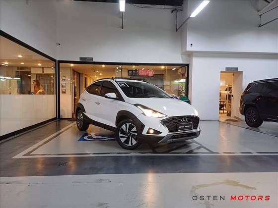 HYUNDAI HB20X 1.6 16V FLEX DIAMOND AUTOMÁTICO HYUNDAI HB20X 1.6 16V FLEX DIAMOND AUTOMÁTICO